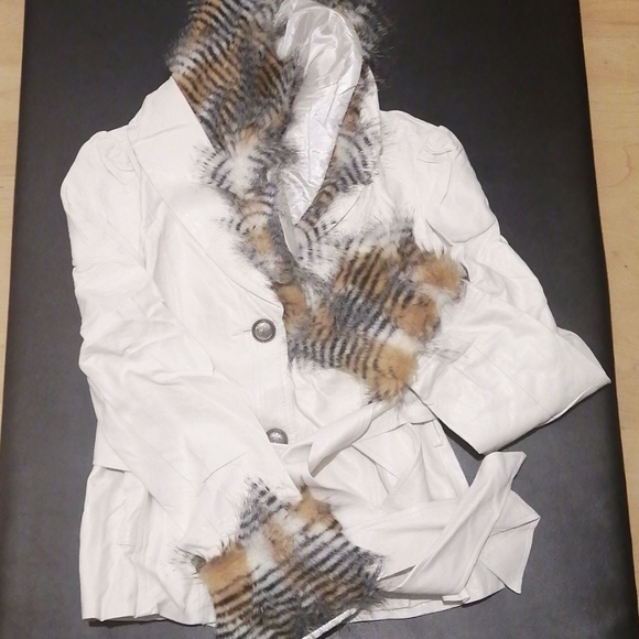 banana u.s.a Jackets & Blazers - Coat brand new on TAGS